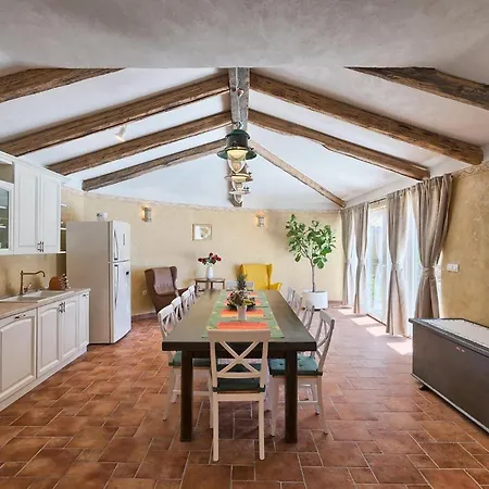 Vlacich Holiday home