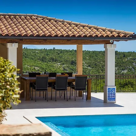 Vlacich Holiday home