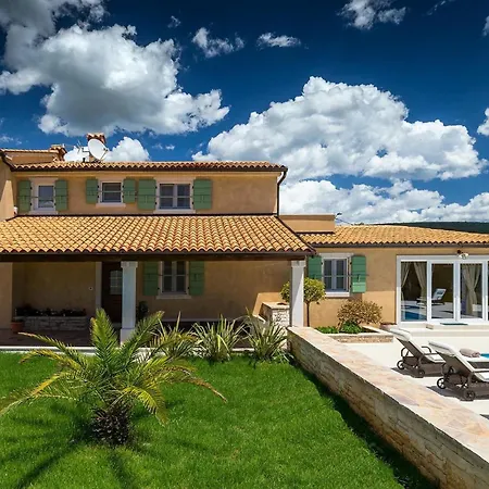 Vlacich Holiday home